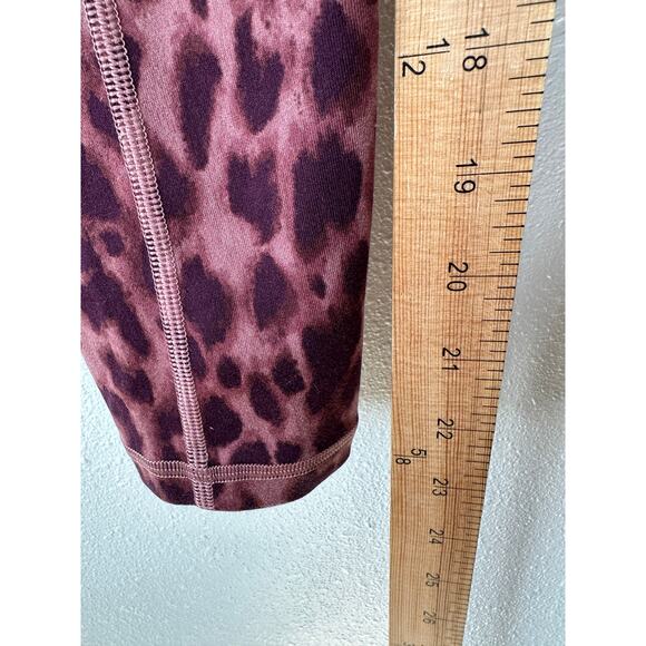 Victoria Secret Pink & Brown Leopard Print Pocketed Leggings 4 - Picture 9 of 9